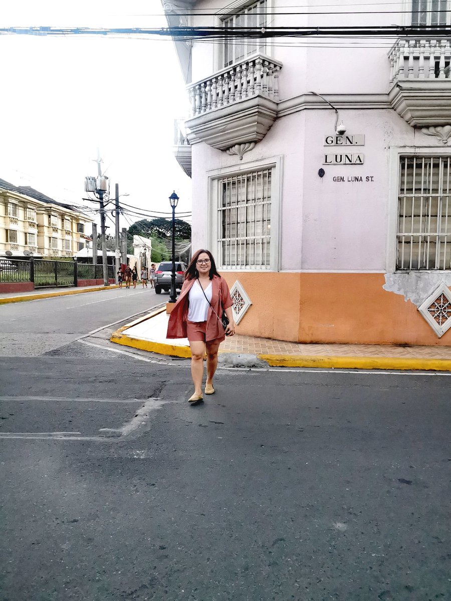 danda_me's tweet photo. Keep coming back to Manila #intramuros #FortSantiago #JonesBridge #ManilaToday https://t.co/HlrkEtpIY0