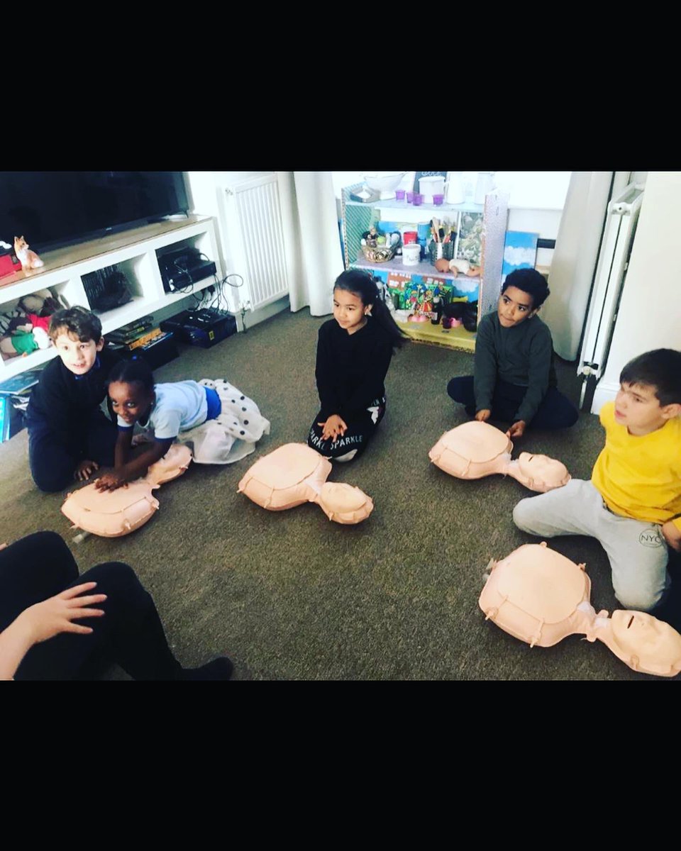 These little guys had a great time learning some CPR! #cpr #resus #heartbeatzuk #learning #sponges #onebyone #kidsarethefuture #nevertooyoung