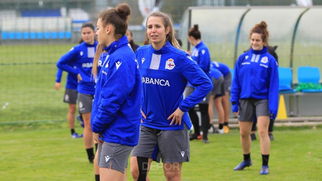 Las jugadoras del Deportivo Abanca se entrenan en Abegondo (Foto: RCD).