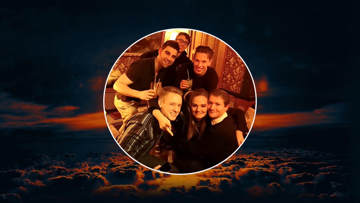 JetSim_Berlin's tweet image. Das #JetSim Team wünscht Euch einen Senkrechtstart ins Neue Jahr und freut sich auf großartige, gemeinsame Flugerlebnisse in 2020!

The JetSim Team wishes you a powerful start into the New Year and is looking forward to great flying experiences together in 2020!

#jetsimberlin