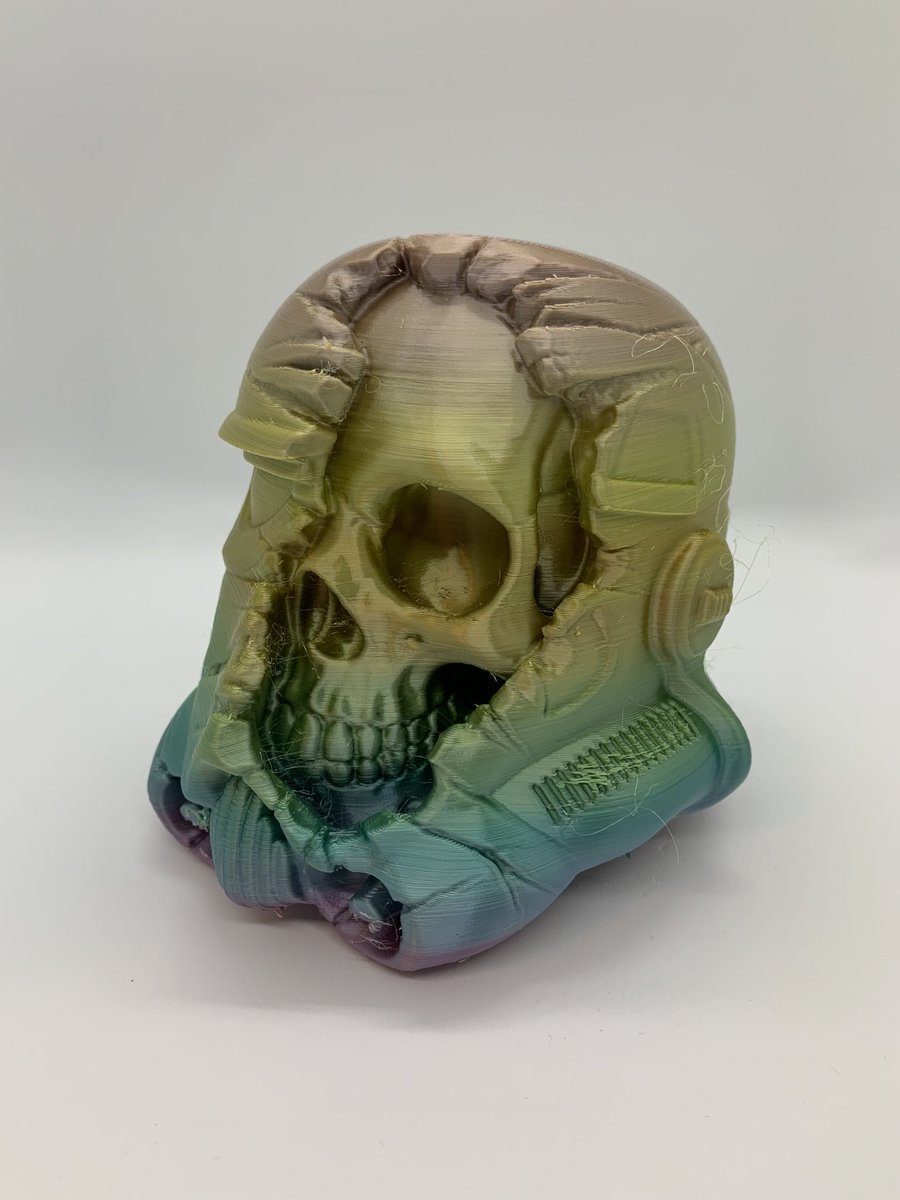 TTYT3D's tweet photo. Here is the Rainbow  #SilkPLA #Filament isn’t that shiny?!? The Stormtrooper never looked so silky! #StarWars     #3dprintingindustry  #3Dprinted #3dprinter  #3Dprinting #Yoda     #TheForce #BabyYoda #Skywalker   #LukeSkywalker https://t.co/yobDeP3PVZ