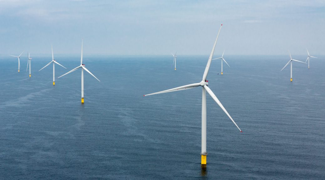 CMNUCC's tweet photo. Hace 10 años, Reino Unido, anfitrión de la #COP26, generó el 75% de su electricidad a partir del #carbón y el gas natural. Ahora, el carbón representa <2% de la energía del país. #Windenergy estableció 1 nuevo récord de 26,5% en diciembre 2019 > https://t.co/f9oLILCMFx
@aeeolica https://t.co/FkxoO9ueiD