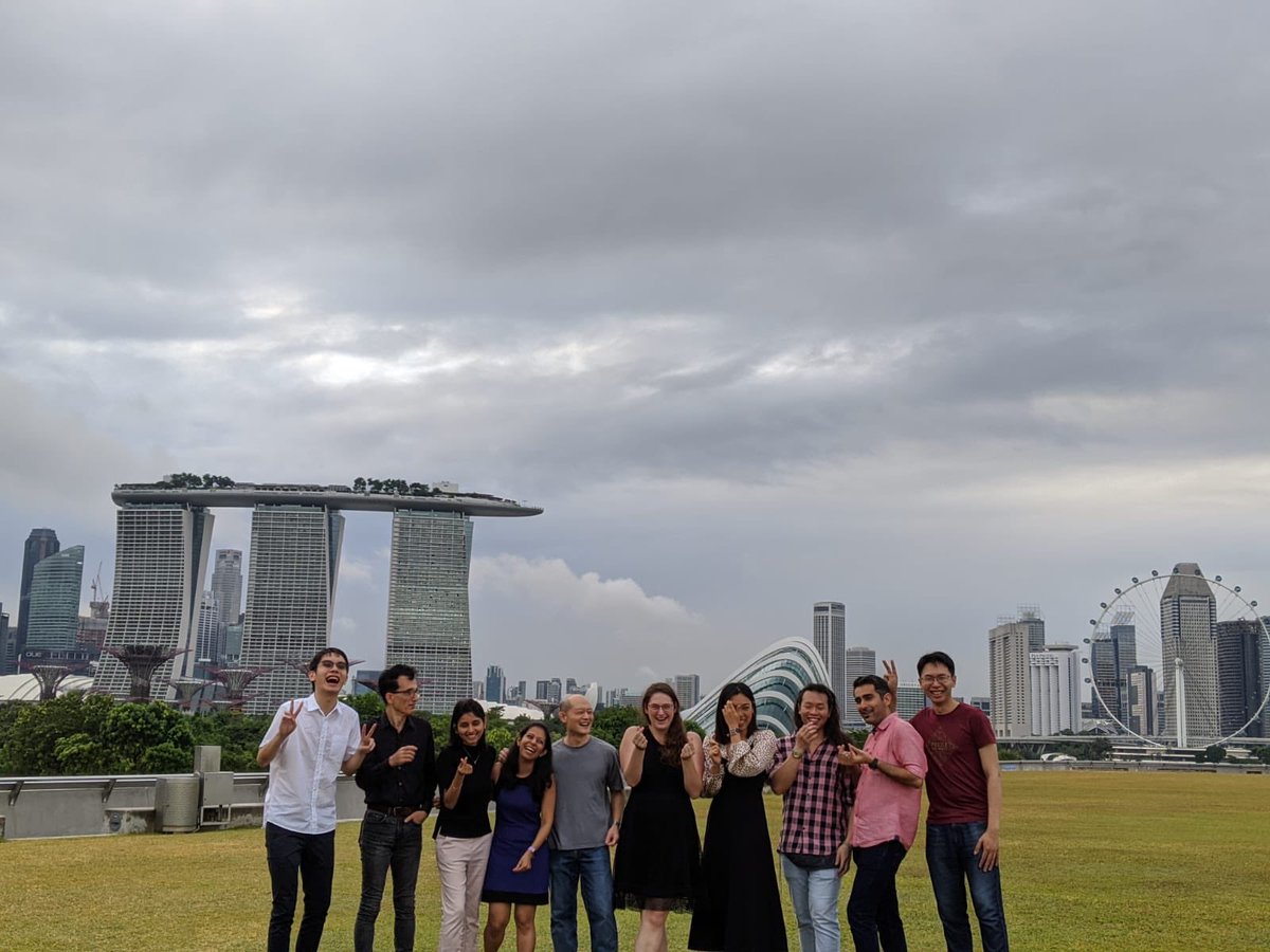 VarnicaK's tweet photo. These people make it soooo hard to leave!! Thank you, #ChenLab for the amazing 7.5years!! Falling short of words to express myself. Going to miss you all ☹️☹️ @swaine_chen @Maurice_Y_Lee @KMehershahi @sarahcatgeiger @liyanaaoy https://t.co/s1AG5ucoDV