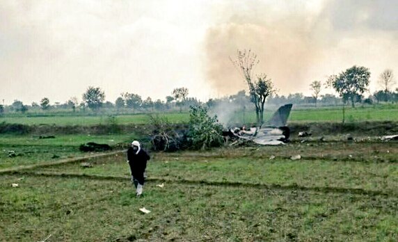 awaisakbar466's tweet photo. Today an FT-7P(PAF🇵🇰JET) crashed in #MianwaliDistrict
Squardon Leader Haris bin Khalid(122 GDP) and Flying Officer Ibaad(141 GDP) embraced shahadat.May Allah bless the shaheed with highest rank of Jannat #FalconPride 
FO #Ibaad you will be missed bro 😢 https://t.co/VUFR0adotF