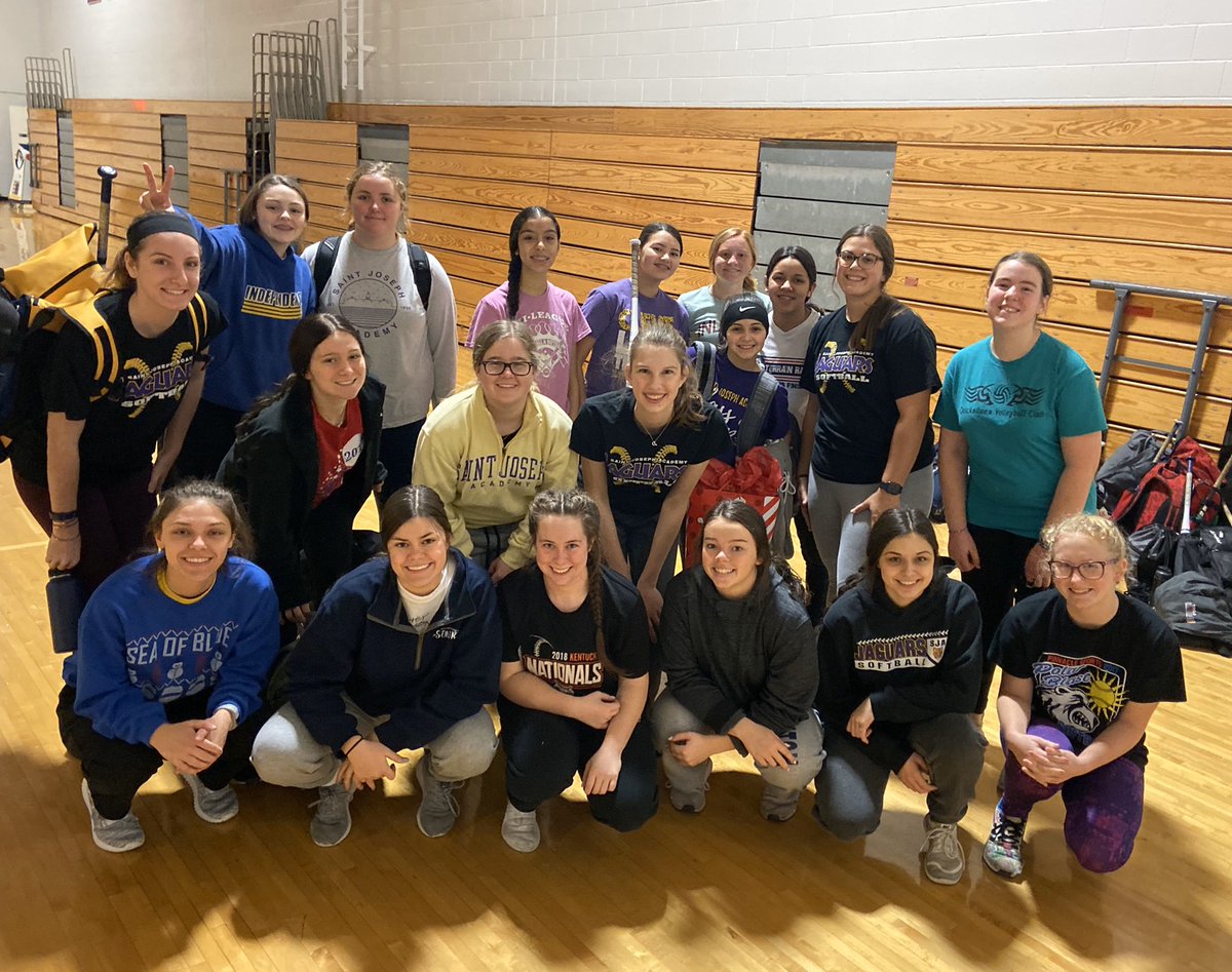 SoftballSja's tweet image. Putting in the work today before school ! Big goals! #gettingreadyfor2020