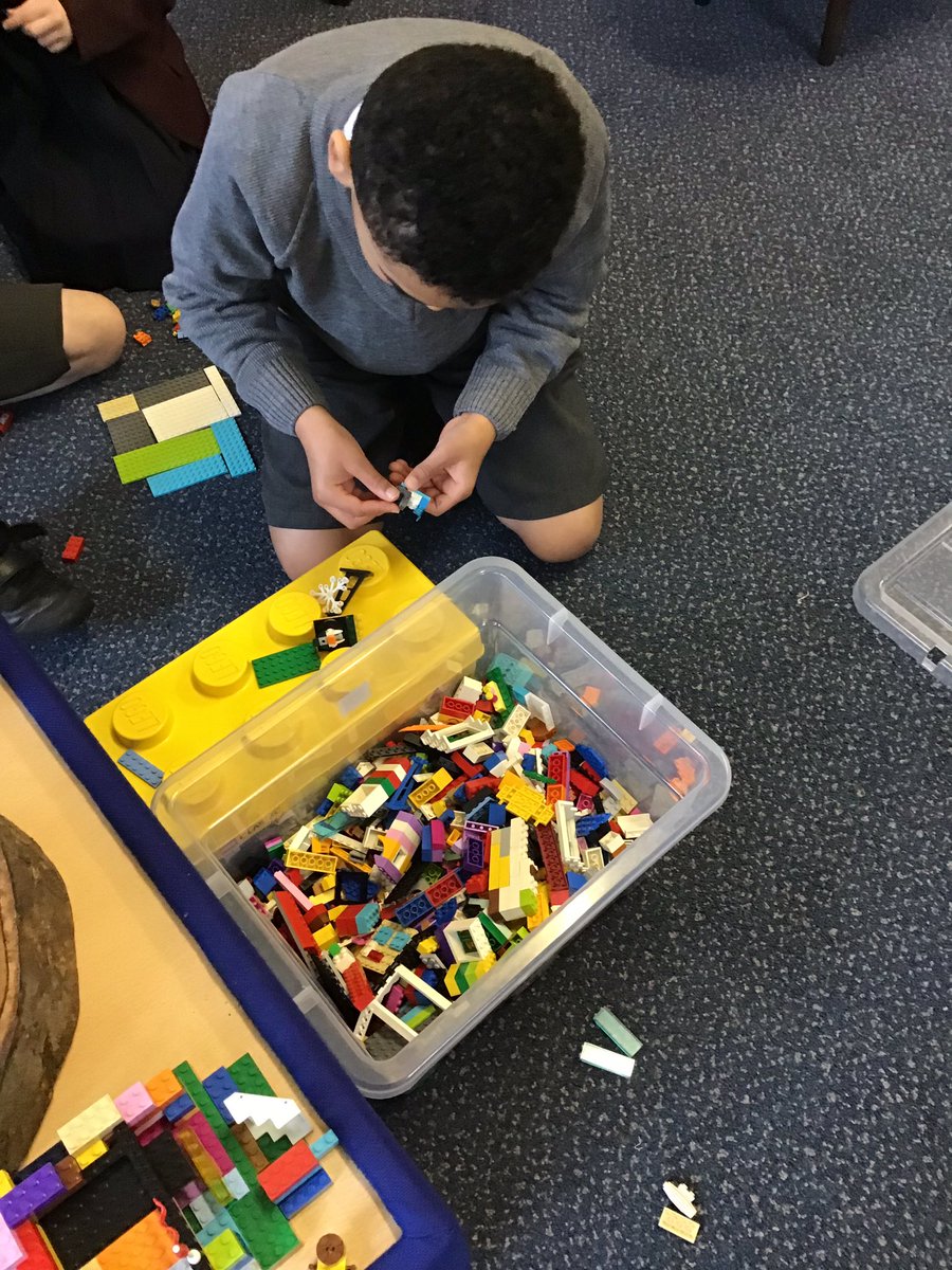 stmarys_prep's tweet photo. Lunchtime Lego Club has resumed and the pupils are keen to get building! @LEGO_Group #lunchtime #warmerinside https://t.co/UyP4XwSaC8