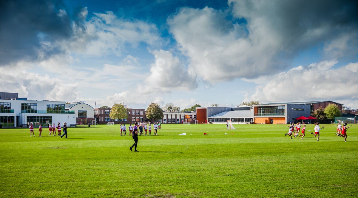 LEHSchool's tweet photo. Happy New Year! We are looking forward to welcoming all our students back for the start of the Spring term tomorrow. Good luck to our UVI and UV who will be sitting their mock exams. #keepcalm #LEHSchool #HappyNewYear #Springterm2020 https://t.co/ua3UvtWqm4