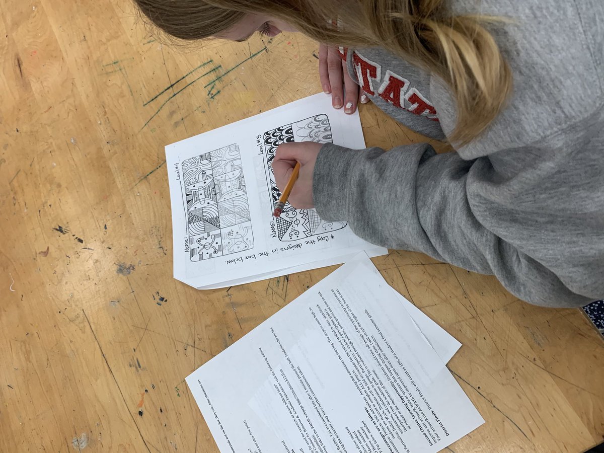 nvicchia1's tweet photo. First Day back! Working on hand-eye coordination in art! https://t.co/KZijxnGhUV