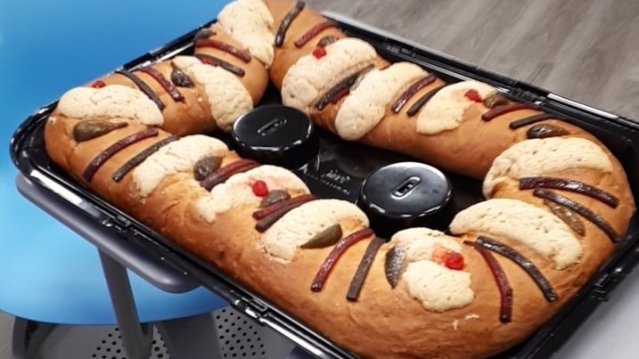 jaimeekresin's tweet photo. Yesterday (Jan 6) we got to experience part of Three Kings Day, which is the height of the Christmas season in Mexico. This is their Kings Day Bread that has a baby Jesus hidden inside for someone to find. #ThreeKingsDay #iWinterMX #TecdeMonterrey #Mexico #QUTGlobal #studyabroad https://t.co/UGVXrNSccT