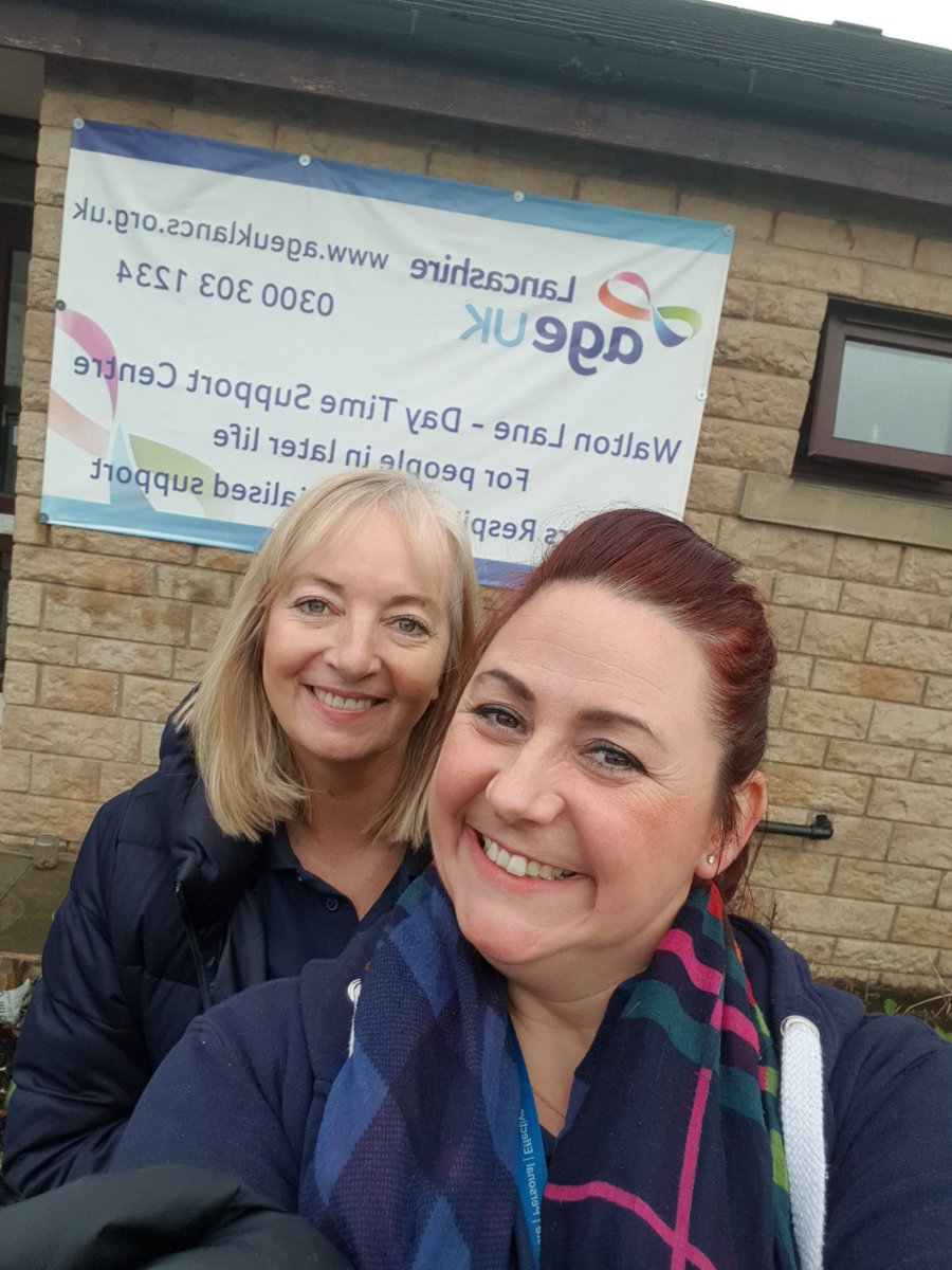 On this gloomy day spread smiles wherever you go,@elht_on have been to @AgeUKLancashire chatting to our #community about keeping safe, #preventingfalls and #ferrulechanging....#smallchanges can #preventhospitaladmissions and the #impactofafall #staysteady @ELHT_NHS @elhtfalls
