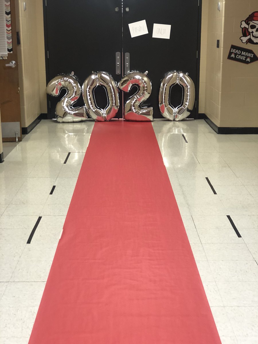 steph1jackson's tweet photo. We are ready for our students to walk the 2020 runway!!! #PKVProud #LeadAP #PIA #KidsDeserveIt #SSD200 https://t.co/HnsTeTgyJC