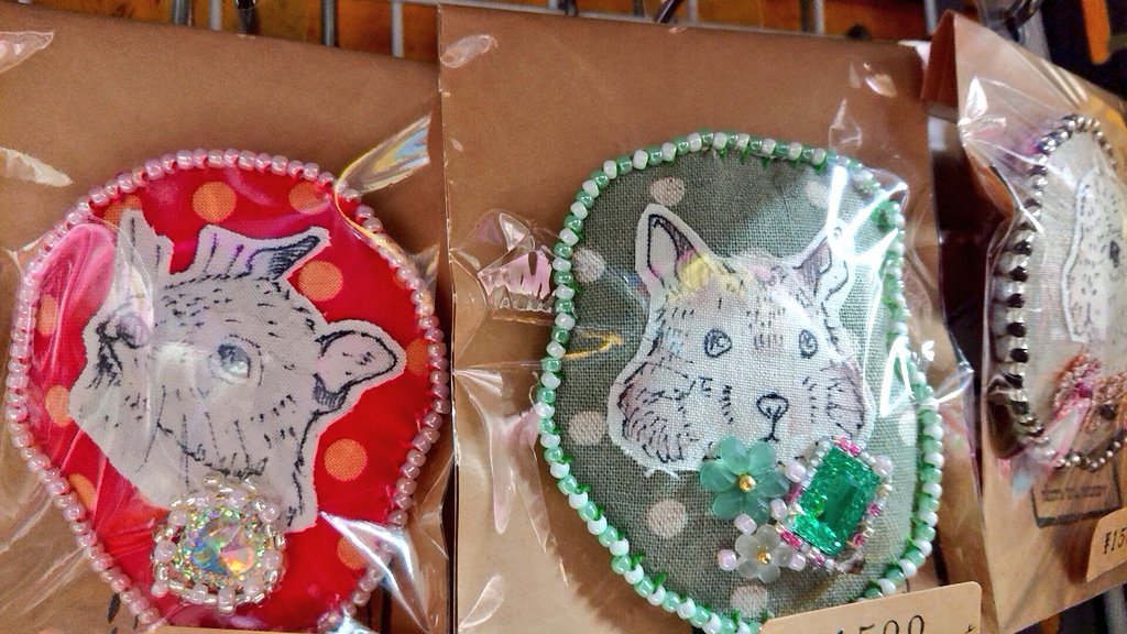 atelier_makikoo's tweet photo. 常連様から
頑張りすぎﾀﾞﾖ〰️って
言われちゃった。( ´∀`)

そぉかなぁ。

みんな 
頑張ってる。🍄

#degu
#steplemming
#guineapig
#pattyandrunrun
#happygolucky
#thankyou https://t.co/Fe93k17YeB