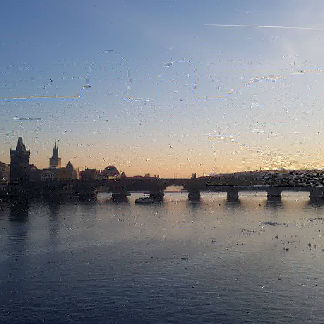 giles238's tweet photo. Lovely Christmas present from my love. Prague at Christmas!!! Just beautiful https://t.co/w21s2nyCR4
