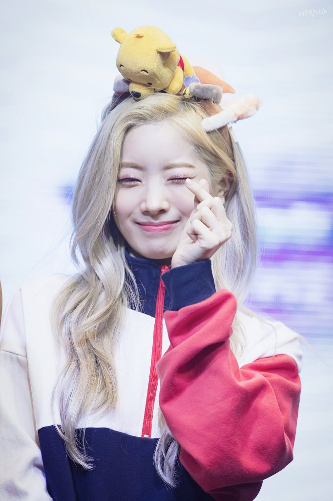 200107i hope you enjoy your well-deserved break, dahyun-ah and  @JYPETWICEONCE is always here for u  #원스가_힘이_되어줄게 #원스도_트와이스도_지지않아