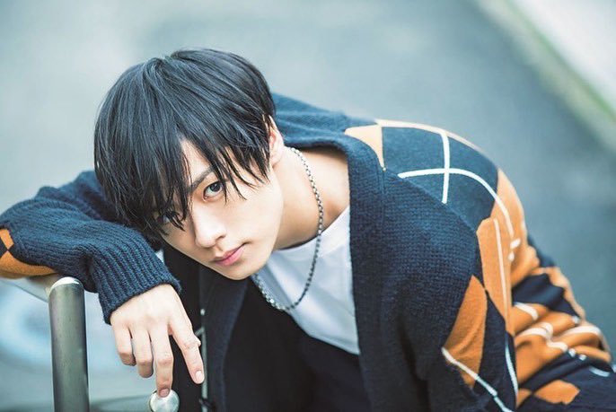 rht_tssys's tweet photo. 壱馬くんHBD🐺

イケボ。

力強く歌うところ

優しく歌うところ

歌い方がめっちゃいい。

綺麗な顔。

スタイル抜群。

可愛い笑顔。

素晴らしい。

23歳、壱馬くんがもっと輝ける1年になりますように。 https://t.co/xdpYolqKs9