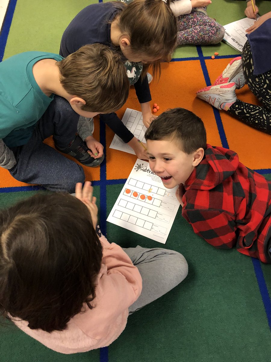tinacolesms's tweet photo. Subtraction Smash! K &amp; Grade 1 Math! So much fun! @mmuusdvt @SMS_Bolton @AprilDelphia1 https://t.co/CEp0pzPdGL