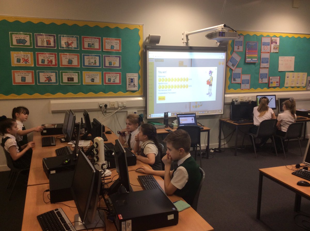 StPatsKilsythP5's tweet image. We are so excited about learning how to code. #stem #codeforlife @StPatsKilsyth