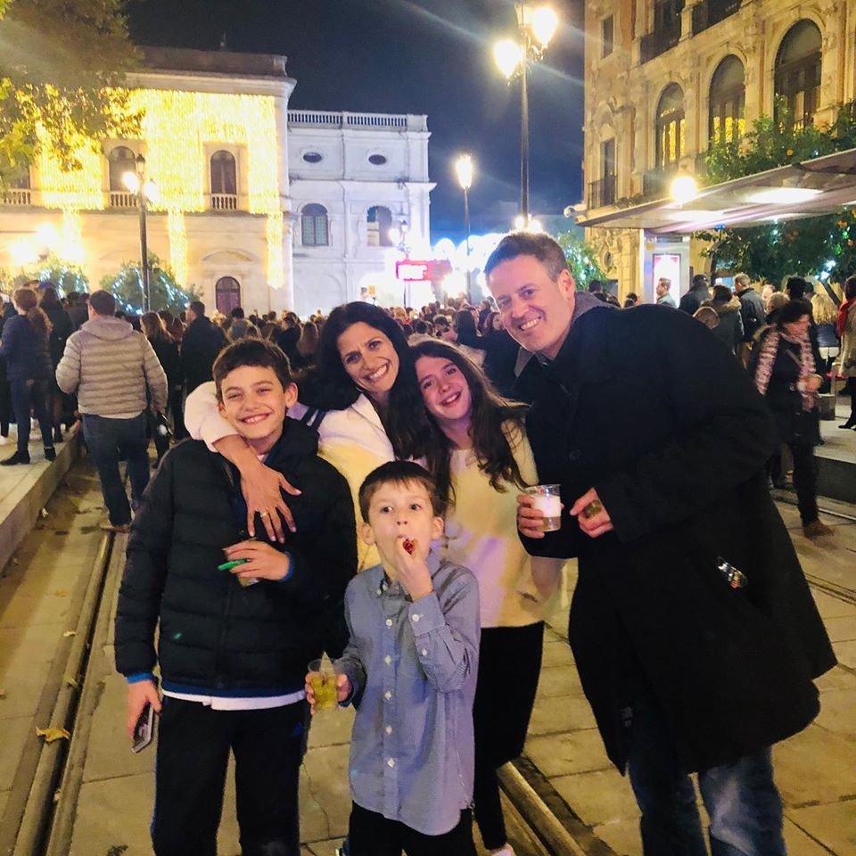 My family spent New Year’s in Sevilla with some old friends who have twins the same age as ours! It was an eventful trip, to say the least.

Check out my latest blog post at the link below! 👇👇👇

ffwdmindset.com/back-to-sevill…