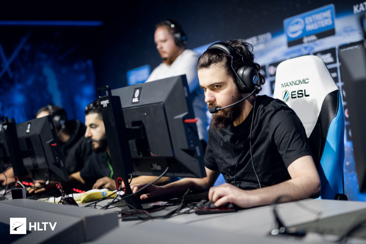 esporincsgo's tweet photo. Temsilcimiz Turkey5 yeni kadrosuyla birlikte bugün saat 20.00'de IEM Katowice Açık Elemeleri'nde mücadele edecek.
📷 @HLTVorg https://t.co/IZp2mNMwPE