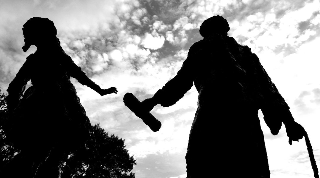 MarkJWestpfahl's tweet photo. @historyfrog @Gilder_Lehrman @FordsEdu The Mary Bethune statue, and the East Side of Lincoln Park, provides an interesting juxtaposition compared to the Emancipation statue. There's a message of self empowerment, hope, and capability, compared to the "I saved you" feeling. #whhti19 @FordsEdu #TeachReconstruction https://t.co/cVgUY6PMNH