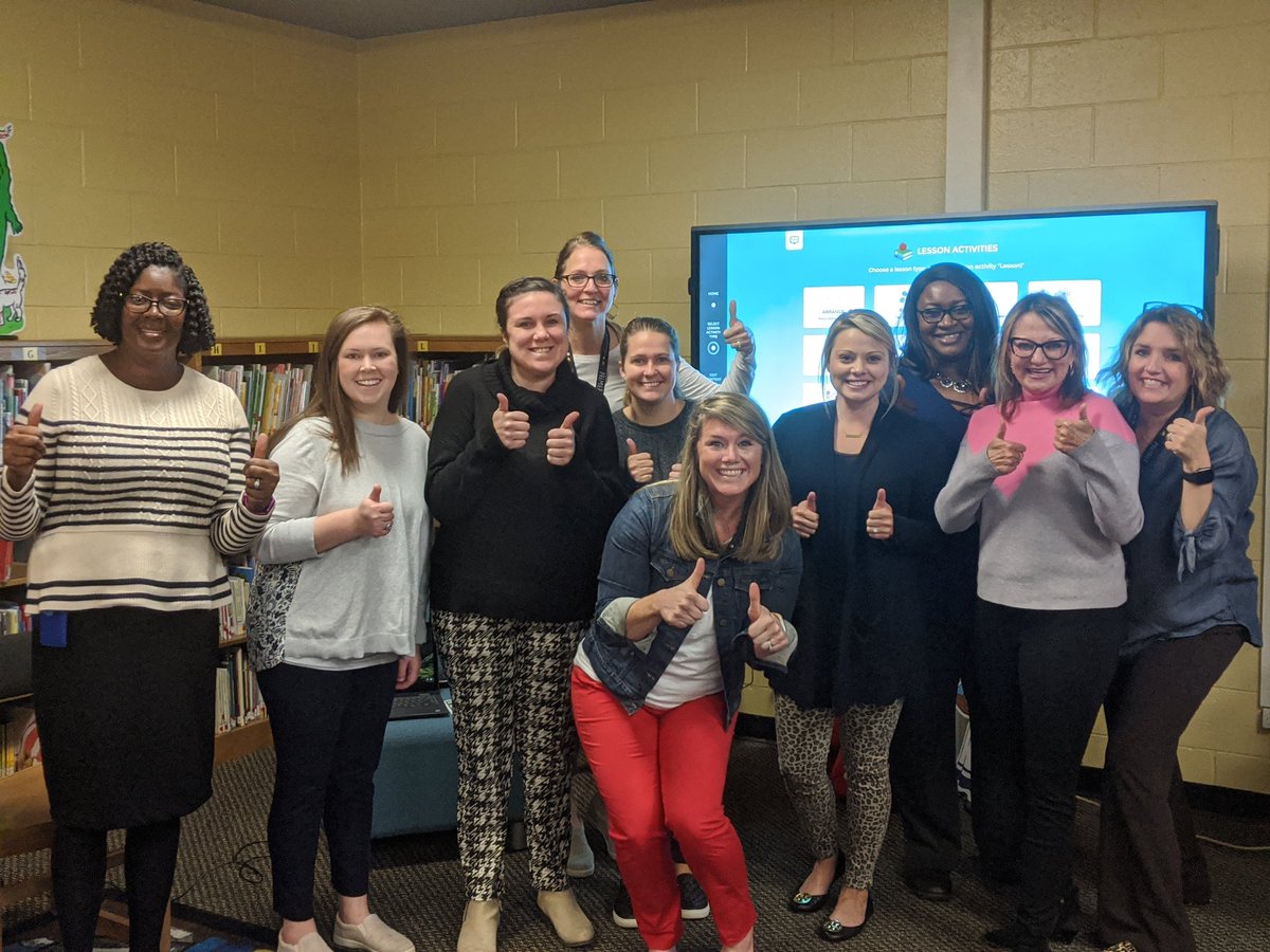 Cleartouch training! We are pumped! <a href="/beyondintegr8/">beyond_integration</a> @searsjanine <a href="/lonniebnelson/">LonnieBNelsonElem</a>