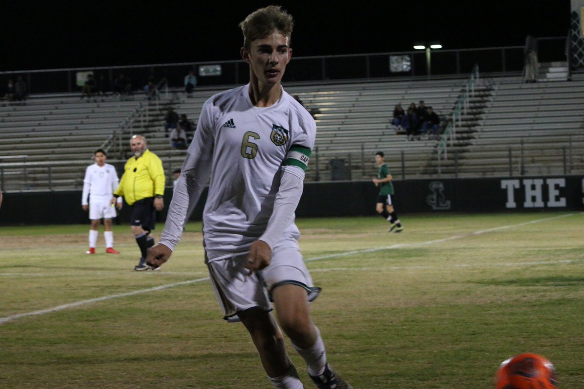 FCSkylineSoccer's tweet photo. Happy 18th Birthday to one of our captain Brevin Dorsey!
We wish you nothing but the best Brevin! 🎉🎈 https://t.co/d44EfOloS5