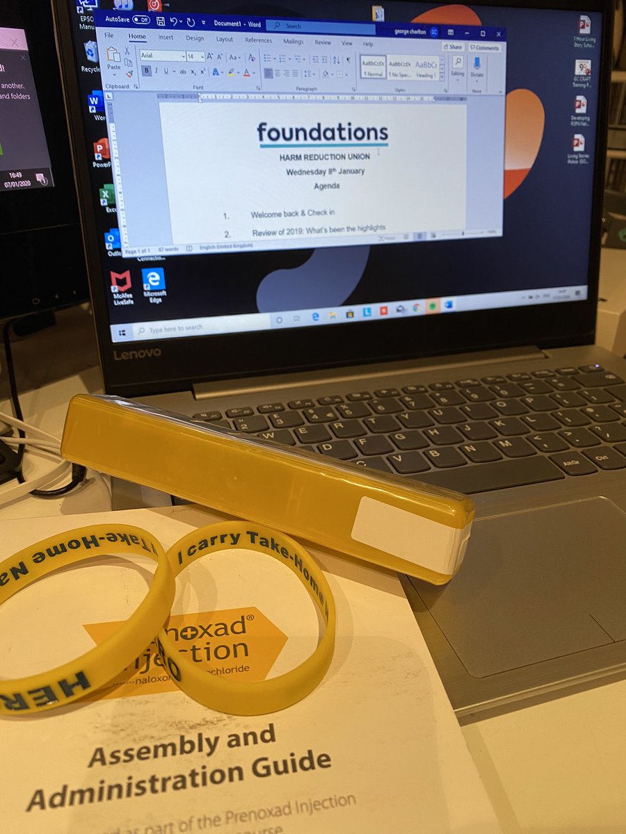 GBMC73's tweet photo. Right thats both my kids back to school and college the morra meaning its time for the #mighty @foundationstees #HRU to get started once again on our #2020 #awesomeness 🤓 Looking forward to seeing the guys and all the fab staff @foundationstees 🙏 #LetsSoThis 💛 https://t.co/HA8BYO3WnZ