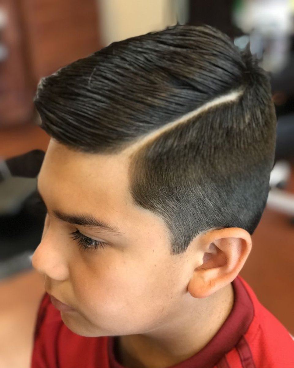 10 Popular Short Mexican Fade Haircuts for Guys 2023