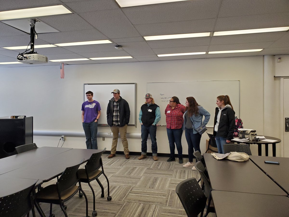Animal Health held an AH Alumni Day. Grads from the program came back to give advice, share their experiences &amp; help to prepare students who head out to their internships next week. Thank you for taking the time, graduates! <a href="/RaytownSchools/">Raytown Schools</a> @RayPec <a href="/BeltonSchools/">Belton School District #124</a> <a href="/HMC1Proud/">Hickman Mills C-1 School District</a> <a href="/LSR7/">Lee's Summit R-7 Schools</a>
