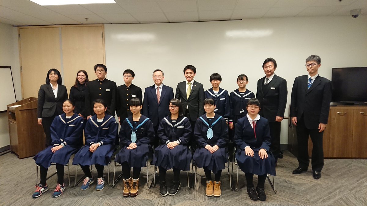 むつ市長公式ツイッター على تويتر シアトル総領事館 山田 洋一郎総領事表敬 心のこもった講演 行く 見る 感じる 比べる 考える コミニケーションの基本は心 美しく静かなむつ市のようなポートエンジェルスでたくさん感じて比べて たくさん聴いてとの激励