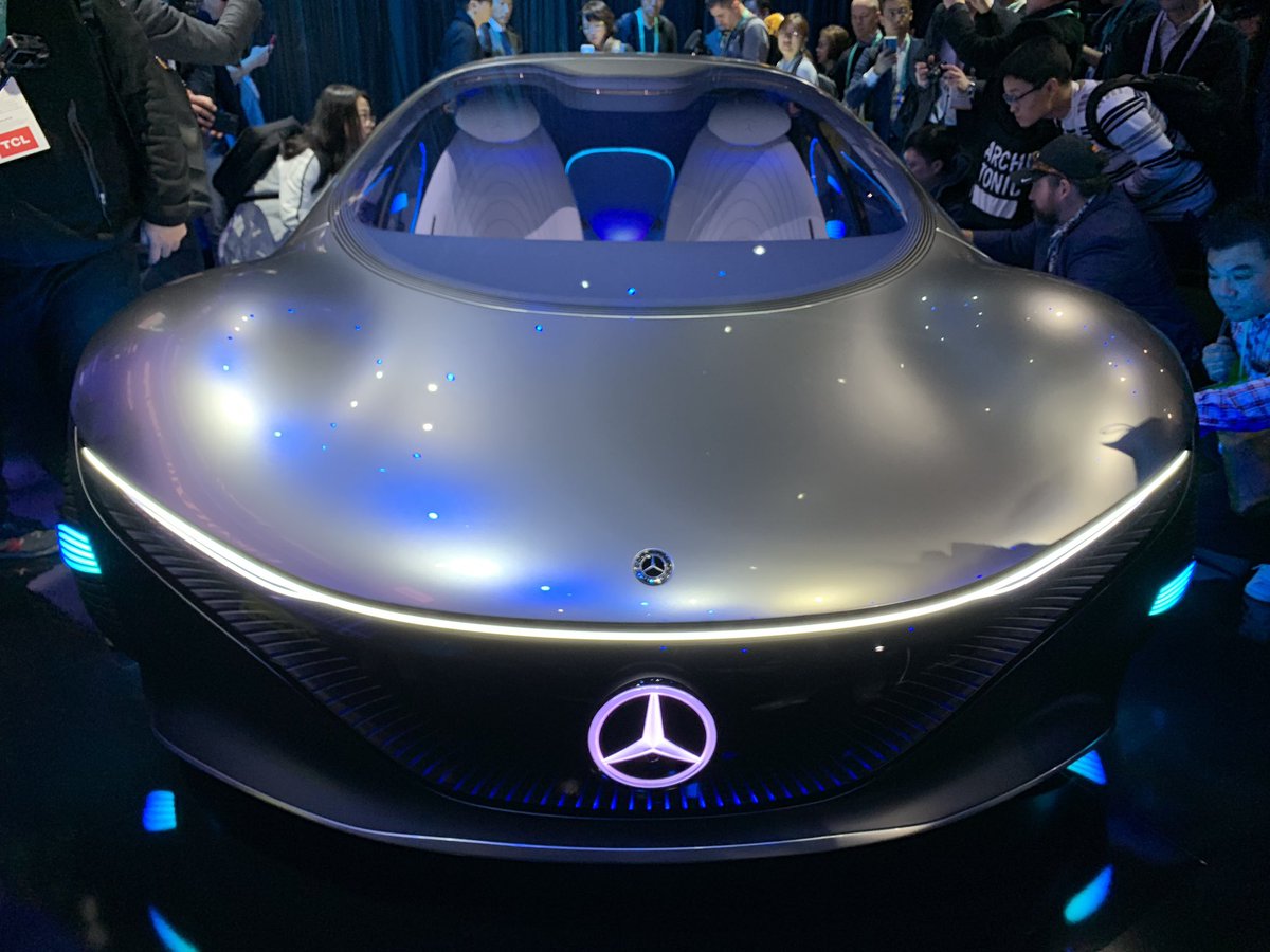 claas_stroh's tweet photo. Heute startet die @CES in Las Vegas. Neben vielen technischen Spielereien aus der Unterhaltungselektronik nehmen OEMs und Zulieferer einen großen Platz auf der Messe ein und zeigen Konzepte für die Mobilität der Zukunft #CES2020 #digitalisation #autonomousdriving #electriccar https://t.co/wqCYEyBzjU