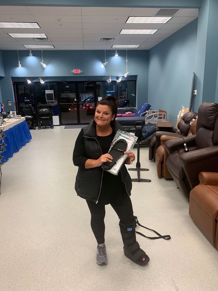 onthemendmed's tweet photo. A little collage of last weeks prep to open. 
Pictured is our first customer at OTM Mount Kisco. 
Meet Nancy Woeckener, what a nice and grateful first customer she turned out to be. #mountkisco #medicalsupplies https://t.co/vY9ua9OJOf