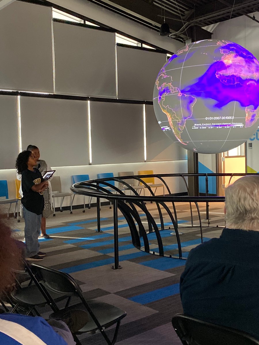 M_Zeiszler's tweet photo. Great partnerships make for great moments. Shout to @mccneb for partnering with @OPS_Kennedy to provide this unique, amazing opportunity for our Ss at North Express at @seventy5north Accelerator! #OPSProud https://t.co/f6zVOXO9Fd