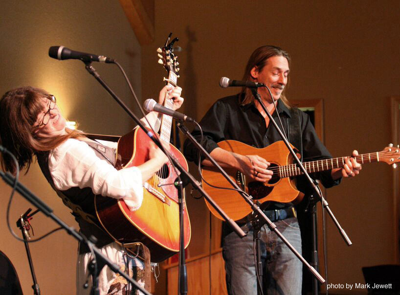 This Friday, January 10th, we welcome back the Rod and <a href="/anniecapps/">Annie Capps</a> Band to Acoustic Cafe! Join us to enjoy their blend of midwest folk, soul and roots music. Doors open at 7 pm and the show begins at 7:30. Admission is $12 at the door, $10 for <a href="/LivArtsCouncil/">Livingston Arts Coun</a> members.