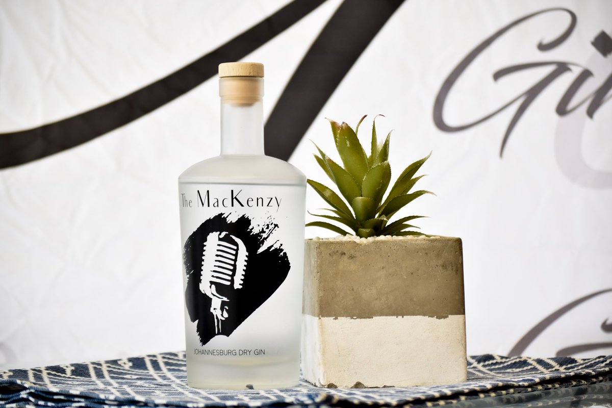 Mackenzygin's tweet photo. The #ginfluence winner & the best distilled #drygin . #YaWela https://t.co/NxuuNs0soI