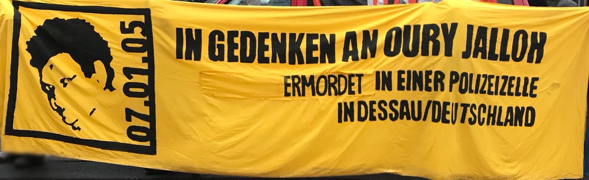 werdasliestist's tweet photo. @OuryJalloh Es ist natürlich heute vor 15 Jahren. Bitte um Entschuldigung.
In Gedenken an Oury Jalloh (2. Juni 1968 - 7. Januar 2005).
#d0701 #de0701 #OuryJallloh https://t.co/iKE2VAQnHt