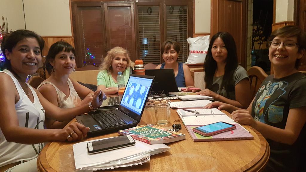 AvalosClelia's tweet photo. Cuando se termina un camino se vuelve a #Andar #SeProyecta y se "talla" y se vuelve a soñar.... Aquí vamos #Salta abriendo nuevos rumbos #2020 #Facilitadoras #Amancay @FeelingMetodo #MetodoSISA @AsuntosDelSur https://t.co/1DHRxwvr4M