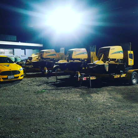 YourWayTreeServ's tweet photo. You need it we got it. Vermeer stump grinders is all we run!
Learn more about our Tree removal and Stump grinding services by calling us at: (818) 882- 2335. https://t.co/NeCjkA166I
#treeremovallosangeles #treecareservices #treeremovalservices #treeserviceslosangeles https://t.co/1pfvMN5ocd