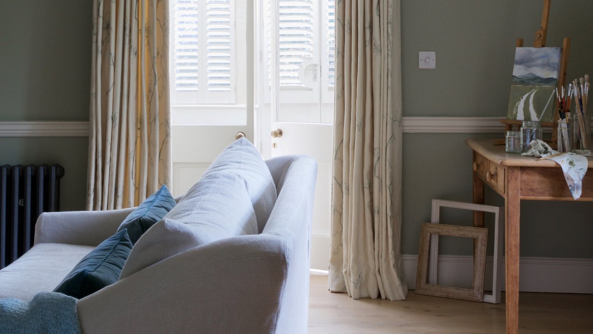 SUSTAINABILITY - We always seek to reuse existing pieces when designing our client's homes. For our 'Bath Country House' client, we re-purposed a well-loved antique desk as an artist's table. 
#MarloeInteriors #InteriorDesign #sustainableliving #sustainableluxury #Sustainability