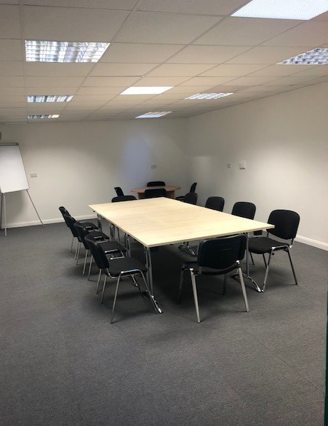 Have you seen our new meeting room? We have converted Unit 28 into a meeting room. If you're interested in the prices let us know or pop up to the office or call us on 01752306000 #MoreThankJustManagedWorkspace #CityBusinessPark #PlymouthBusinesses #MeetingRoomsInPlymouth