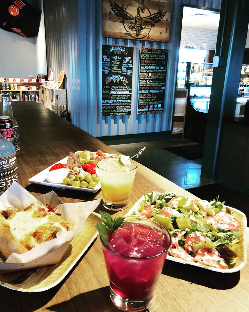 CateringByGoose's tweet photo. hey, #Carmel, whaddya doing after? aperitivo, dinner, late snacks, too + free parking in the garage next door! #OcaMeansGoose https://t.co/mB1o29CbvF