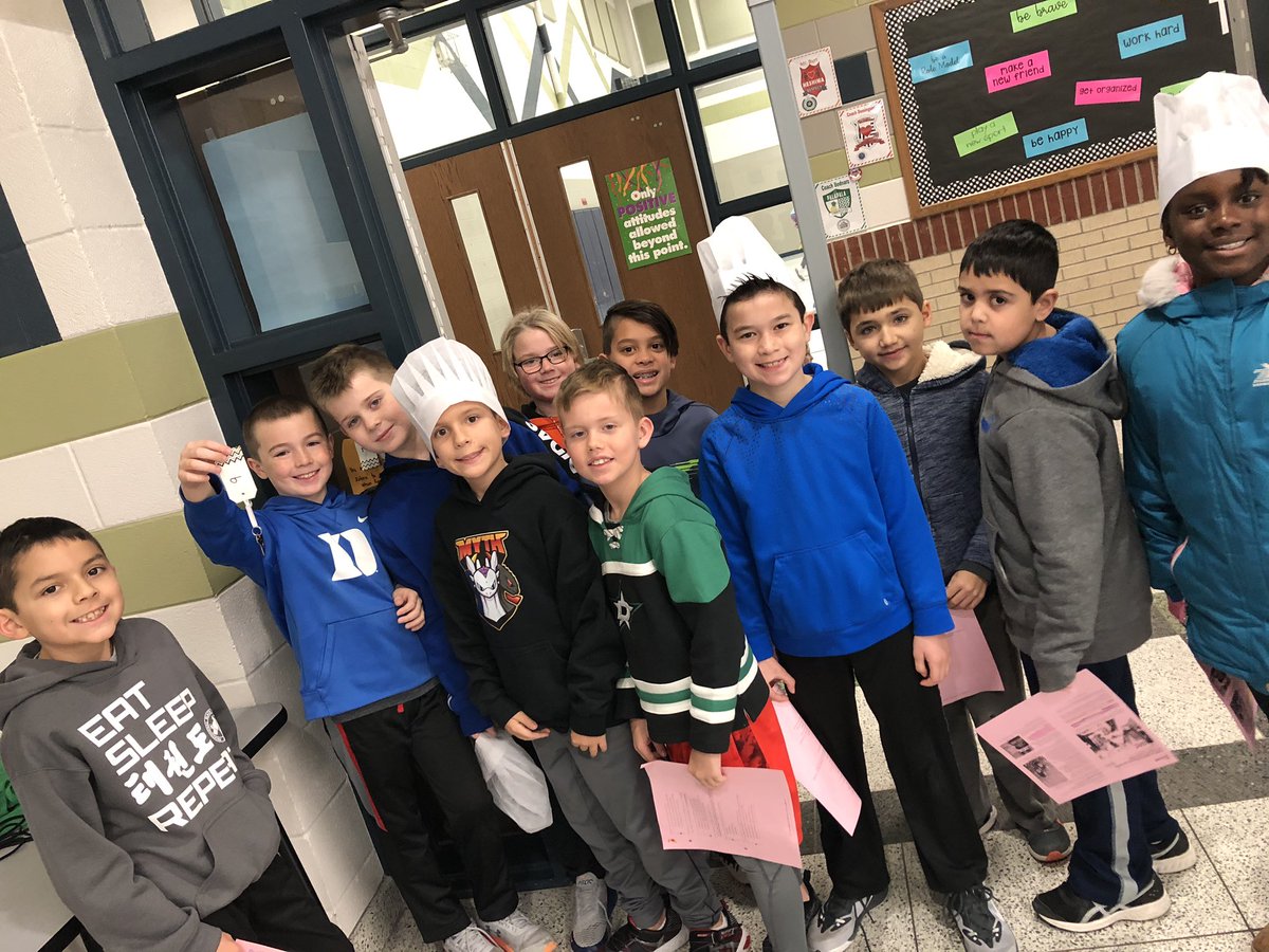 Cafes around the world transformstion is underway! S are having a blast with the breakout transformation smash! <a href="/CockrellChamps/">Cockrell Elementary School</a> <a href="/ProsperISD/">Prosper ISD</a> #WeAreProsper #KidsDeserveit