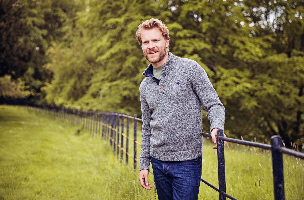 RagingBullLtd's tweet image. #WINITWEDNESDAY!

We're giving you the chance to WIN one of our Charcoal Salt &amp;amp; Pepper Button-Up Knits. 

To enter:
▪️ Follow us
▪️ Retweet this post
▪️ Tag a friend

Winner will be announced Monday - good luck!