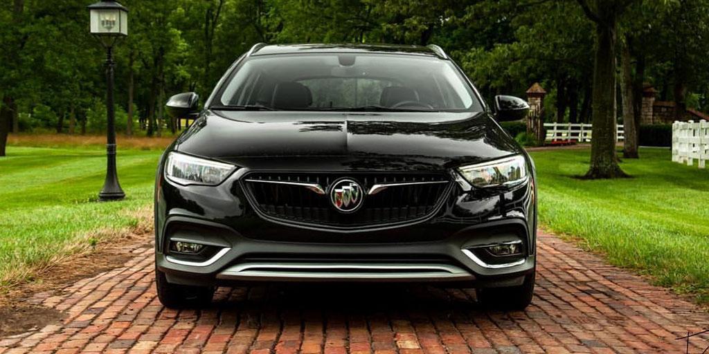 Always ready for its close-up. Thanks for the great shot Daryle R. 

#ThatsMyBuick