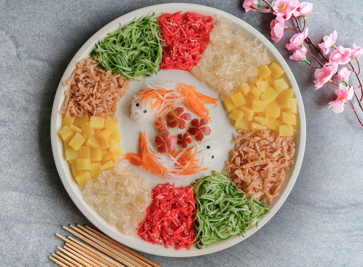 Let's welcome 'Year of the Rat' by celebrating in style at our 'Prosperity Buffet Dinner', a signature dining experience at Rasa Restaurant on Friday, 24 January. 
Great choices abound from classic to sumptuous Chinese cuisine.