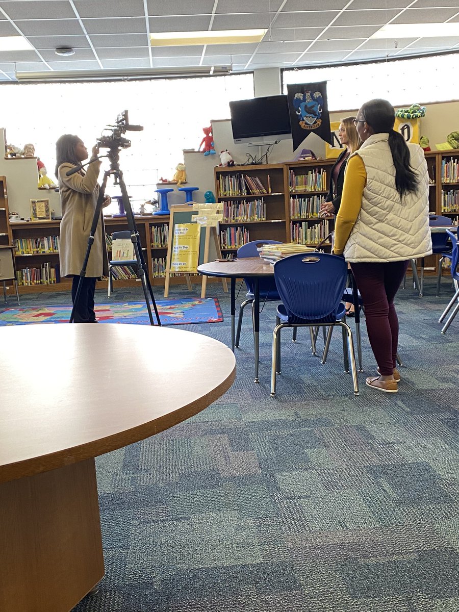 NWES_Library's tweet image. How cool to have @KVUE here @NorthwestES doing an interview about all the great things we are doing not just for our students but for our parents!! Way to go STARS!! #pfisdlibraries #NorthwestROCKS