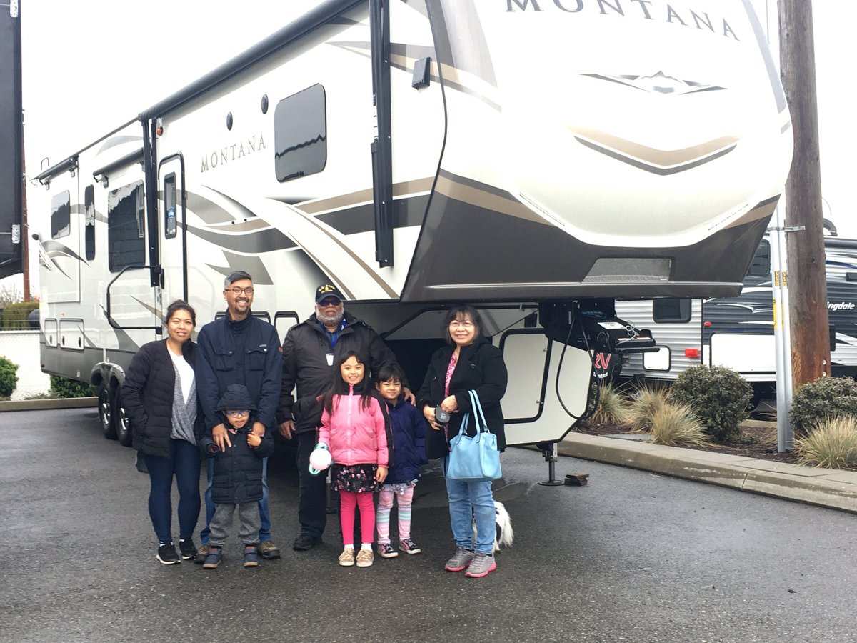 Have you picked up your RV from us recently? If so, please post it to your Twitter feed and #TacomaRVCenter.