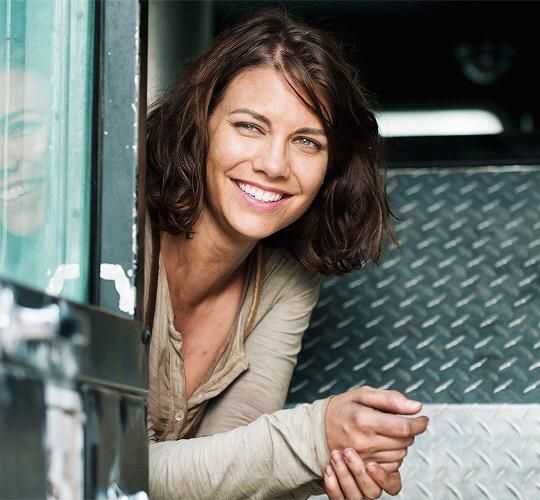 Happy birthday Lauren Cohan  