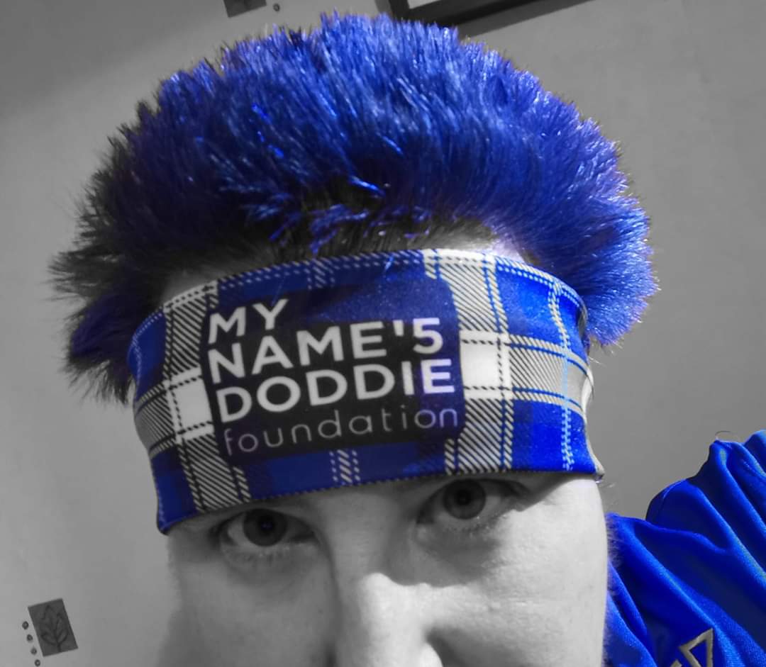 SettleKaren's tweet photo. So... Today, I got this done! Ready for Sunday, for a reet good rugger match between Leeds Rhinos and Bratford Bulls.🦏🆚🐮
Gonna see peeps I ain't seen since last year, and there's gonna be some rugby legends out ont pitch!! 😁 X
#BlueIsMyColour
#JJB
#RB7
#RugbyFamily 💙💛 https://t.co/u1ZCLr512I
