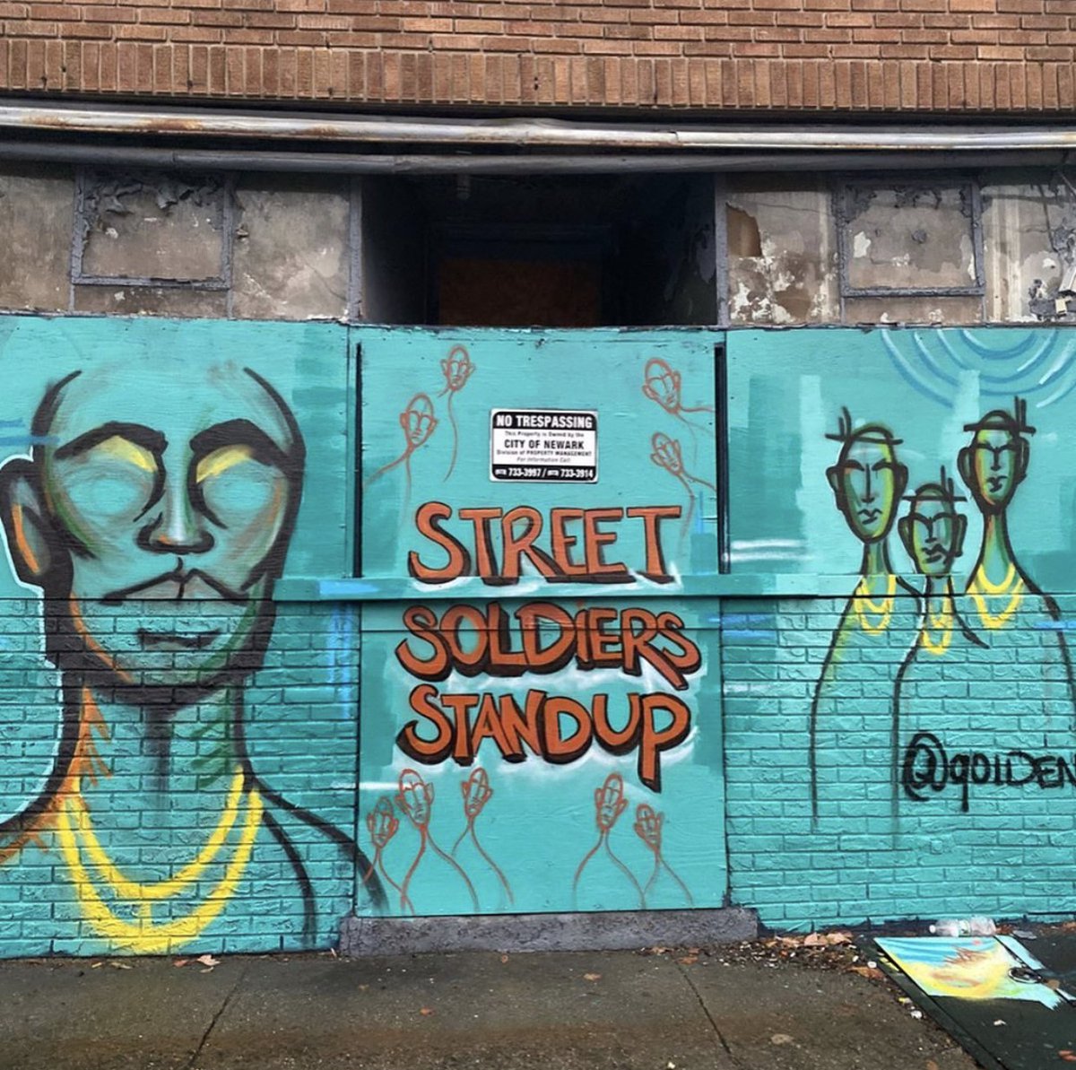 expressnewark's tweet photo. Today we highlight #NewarkNative Andrece Brady. Andrece is a visual artist that utilizes various media such as charcoal, acrylic, watercolor, and oil paint. She mixes both figurative & abstract theory in her work.
#expressnewark #newark #artscommunity #newarkarts #newjerseyarts https://t.co/bnDeuqSrF7